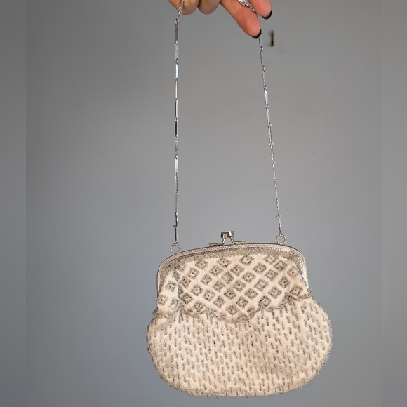 Vintage Handmade In Hong Kong Cream Beaded Handbag Clutch - Picture 2 of 6